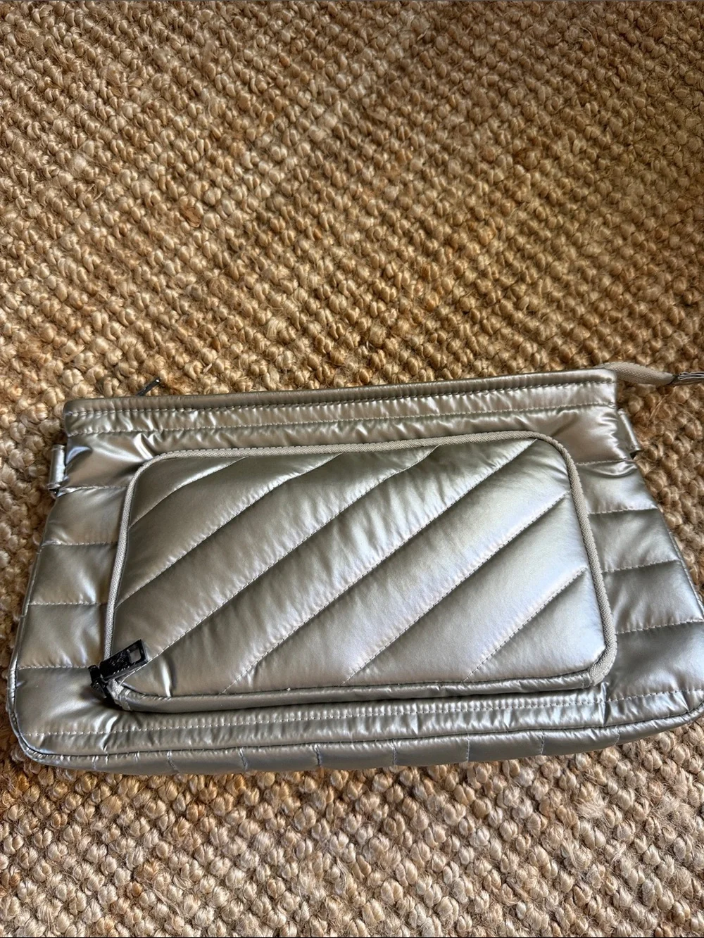⚜️ THINK ROLYN CROSSBODY BUM BAG W/ EXTRA POUCH METALLIC SILVER/ORANGE LINING ⚜️